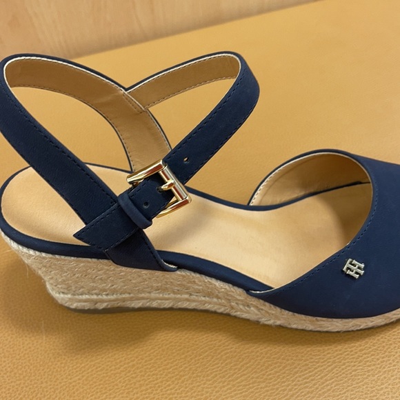 Tommy Hilfiger TWGallie-M Dark Blue Wedge Sandals - Picture 4 of 7